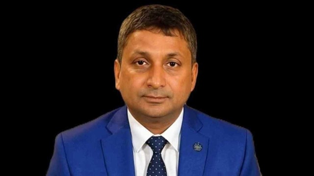 হাইকোর্টে প্রার্থিতা ফিরে পেলেন চট্টগ্রাম-২ আসনে বিএনপির সারোয়ার