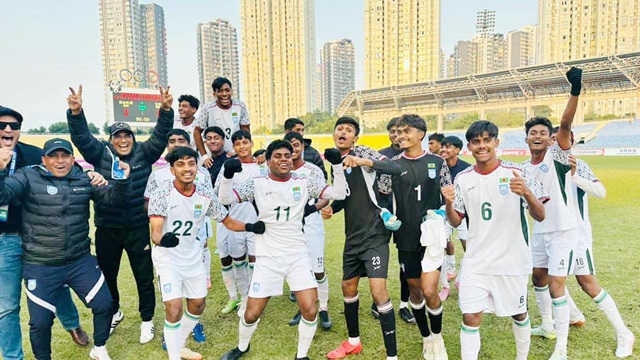 বাহরাইনকে হারিয়ে এশিয়া কাপের কাছাকাছি বাংলাদেশ