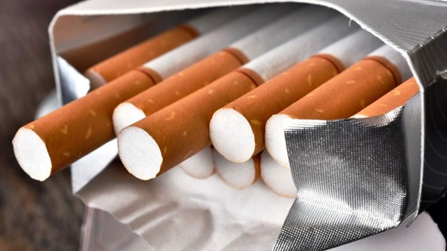 সিগারেটের দামে বড় ধাক্কা, শুল্ক বাড়াতে বিল পাস ভারতে 