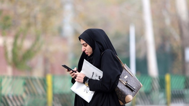 বৈশ্বিক ইন্টারনেট থেকে স্থায়ীভাবে বিচ্ছিন্ন হওয়ার পরিকল্পনা ইরানের