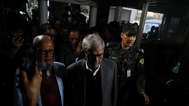 ইসির কিছু কর্মকর্তা একটি দলের পক্ষে কাজ করছেন, সিইসিকে জানিয়ে এলেন ফখরুল