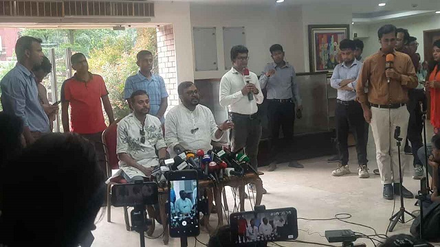 আরেকটি গণঅভ্যুত্থান হলে ৬-৭টি হেলিকপ্টার লাগবে, কেউ পালানোর পথ পাব না