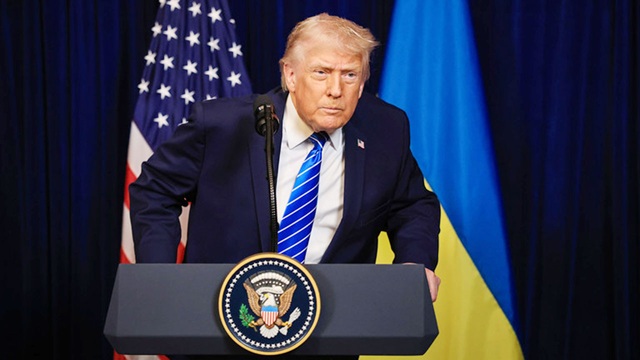 পুতিনের বাসভবনে হামলায় &lsquo;অত্যন্ত ক্ষুব্ধ&rsquo; ট্রাম্প