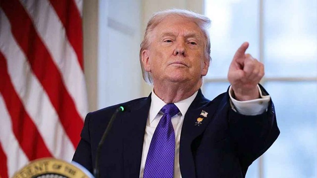 ইরান বিক্ষোভকারীদের ফাঁসি দিলে &lsquo;কঠোর ব্যবস্থার&rsquo; হুঁশিয়ারি ট্রাম্পের