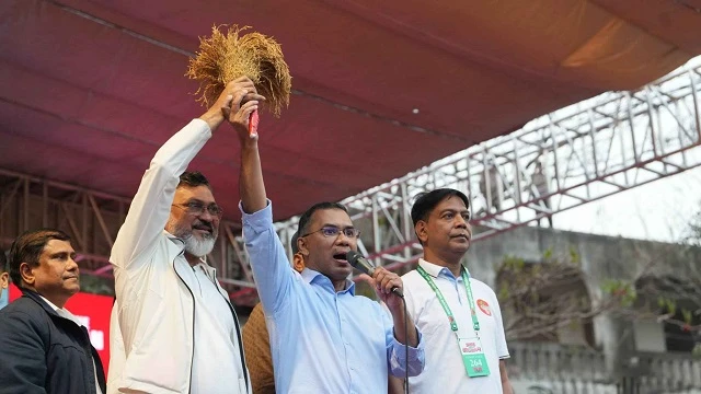 উন্নয়নের লক্ষ্যে ধানের শীষে ভোট দিন: তারেক রহমান